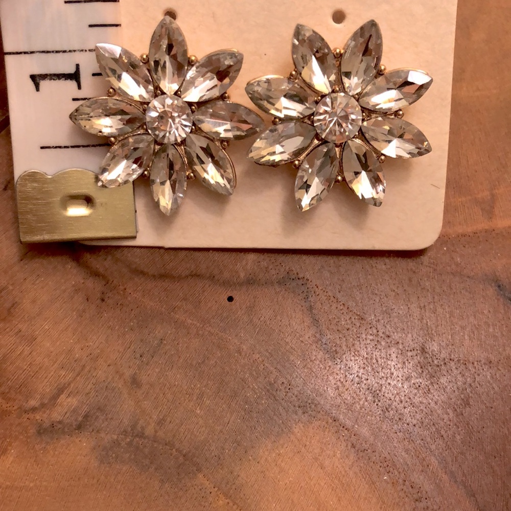 Classic Clear Diamond + Gold Crystal Flower Statement Earrings - Picture 7 of 7